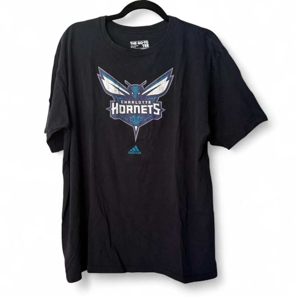 Adidas The Go-To Tee Charlotte North Carolina NC Hornets NBA Black T-Shirt XL